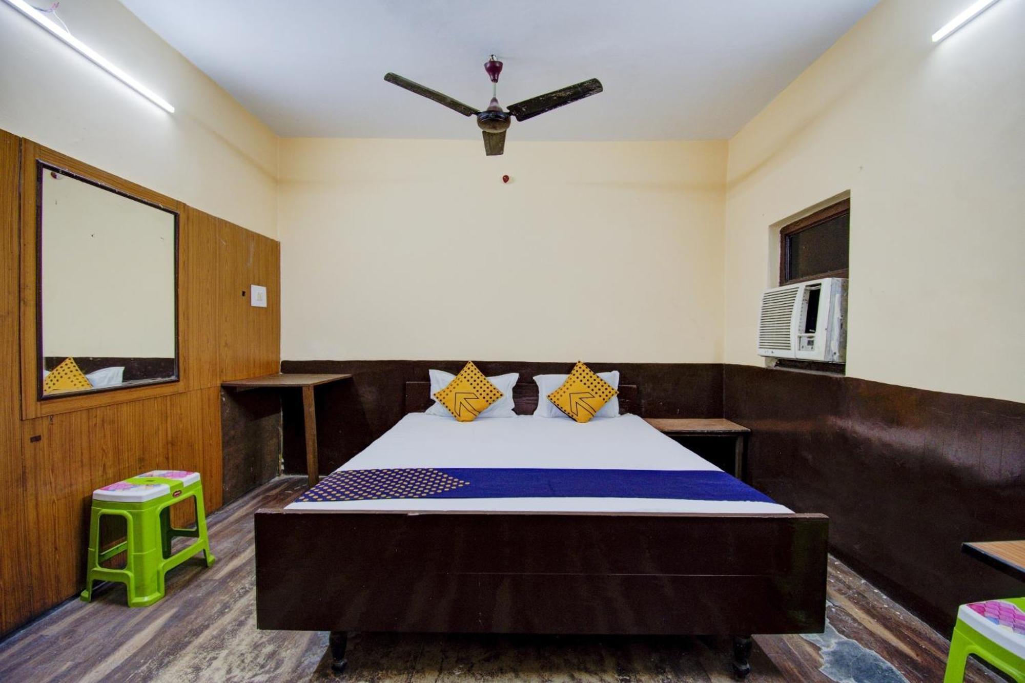 Spot On Dear Hotel Bara Bazar Экстерьер фото